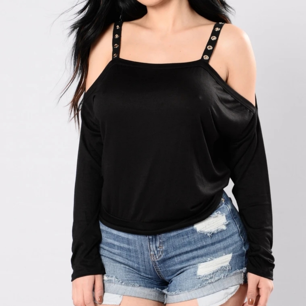 FashionNova No Longer Feeling You Top - Black